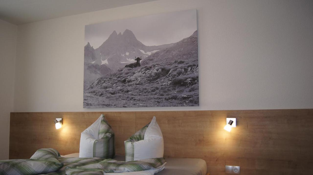 Landhaus Zangerl - Kobelerhof Landeck Luaran gambar