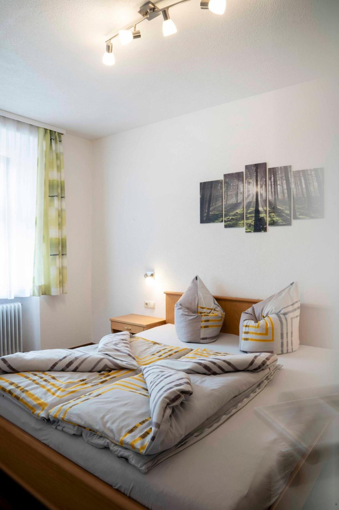 Landhaus Zangerl - Kobelerhof Landeck Bilik gambar